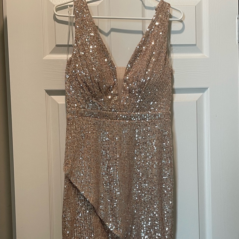 Party Dress #golddress #shortdress